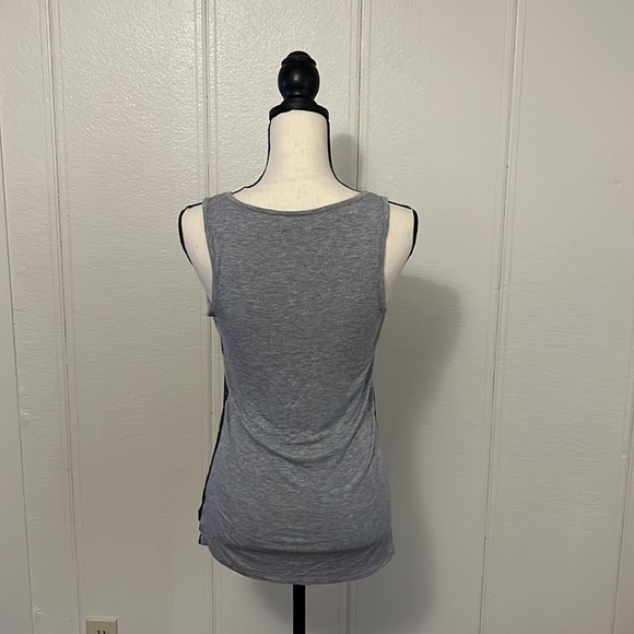 Maurices Lace Overlay Tank Top - M - Picture 3 of 4